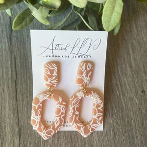 #070 Handmade Earrings “Tan Lemon” Collection 🍋